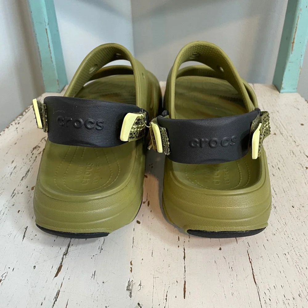 Crocs Classic All-Terrain Sandal Mens 11 Olive Green Adjustable Turbo Strap